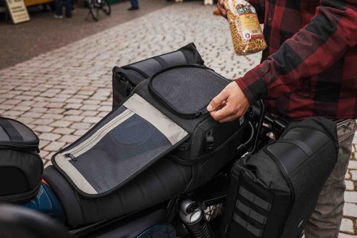 SW-Motech Legend Gear Hecktasche LR3 schwarz für Kawasaki KLE 500 /SE (26-)