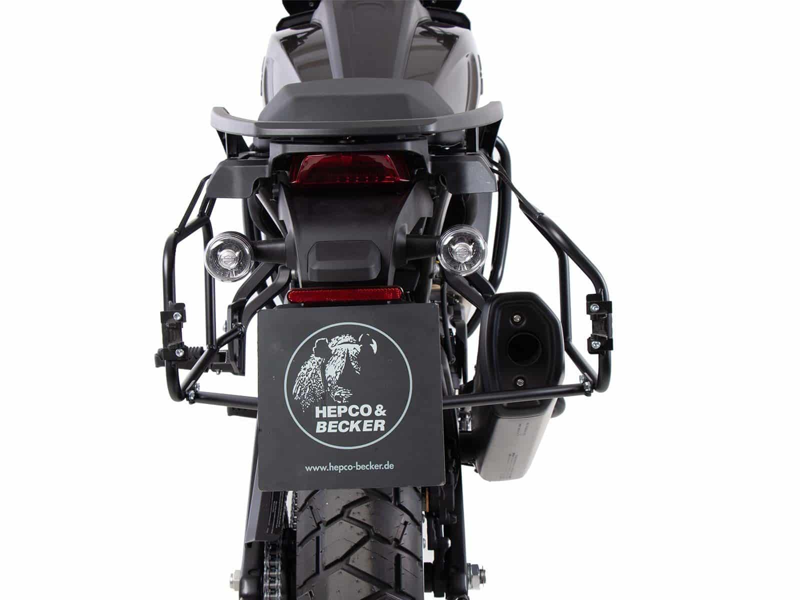 Kit de support de valises Cutout y compris kit de valises Xplorer Cutout noir pour Harley Davidson Pan America (21-)
