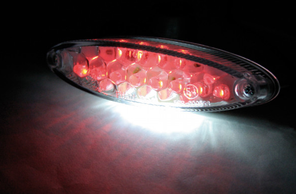 Mini-feux arrière à LED NUMBER1 avec éclairage de la plaque d'immatriculation Shin Yo