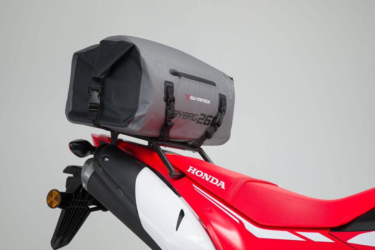SW-Motech Drybag 260 Hecktasche für Honda VFR 800 X Crossrunner, grau / schwarz