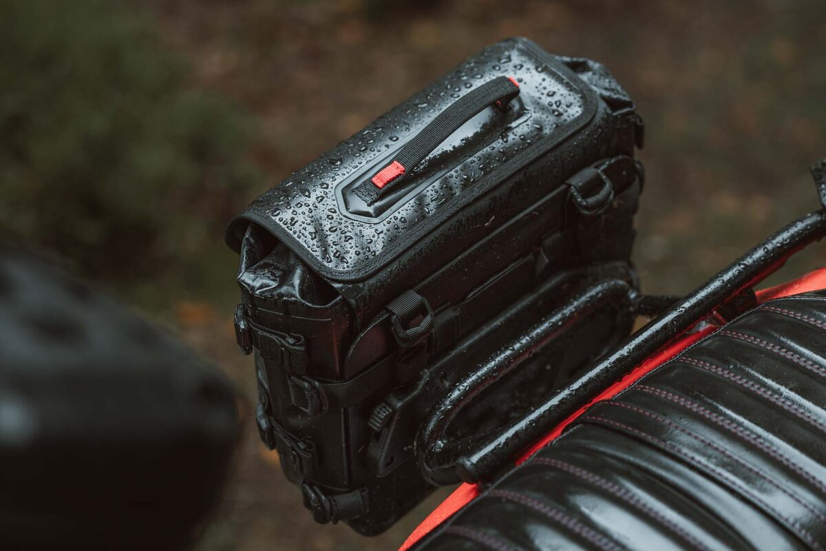 SW-Motech SysBag WP S avec plaque d'adaptation pour les supports latéraux SLC à droite