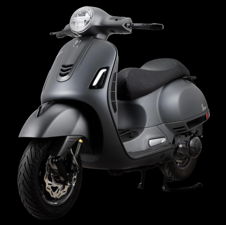 Sportsitzbank "Black Editiont" für Vespa GTS/​GTS Super/​GTV 125-300ccm (14-), schwarz abgesteppt