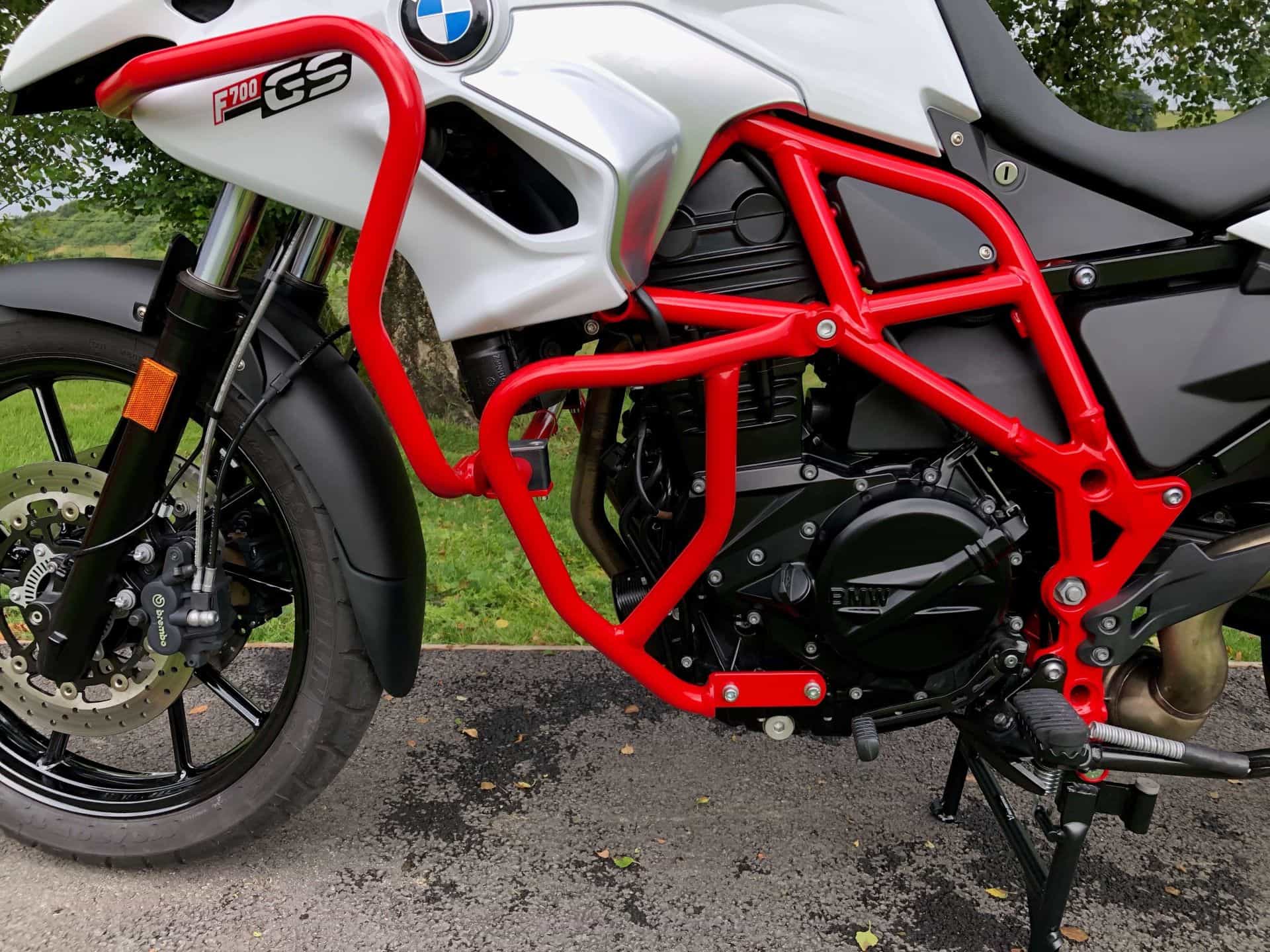 Arceau de protection du réservoir rouge pour BMW F 650 GS Twin (08-11)/F 700 GS (12-17)/F 800 GS (08-16)