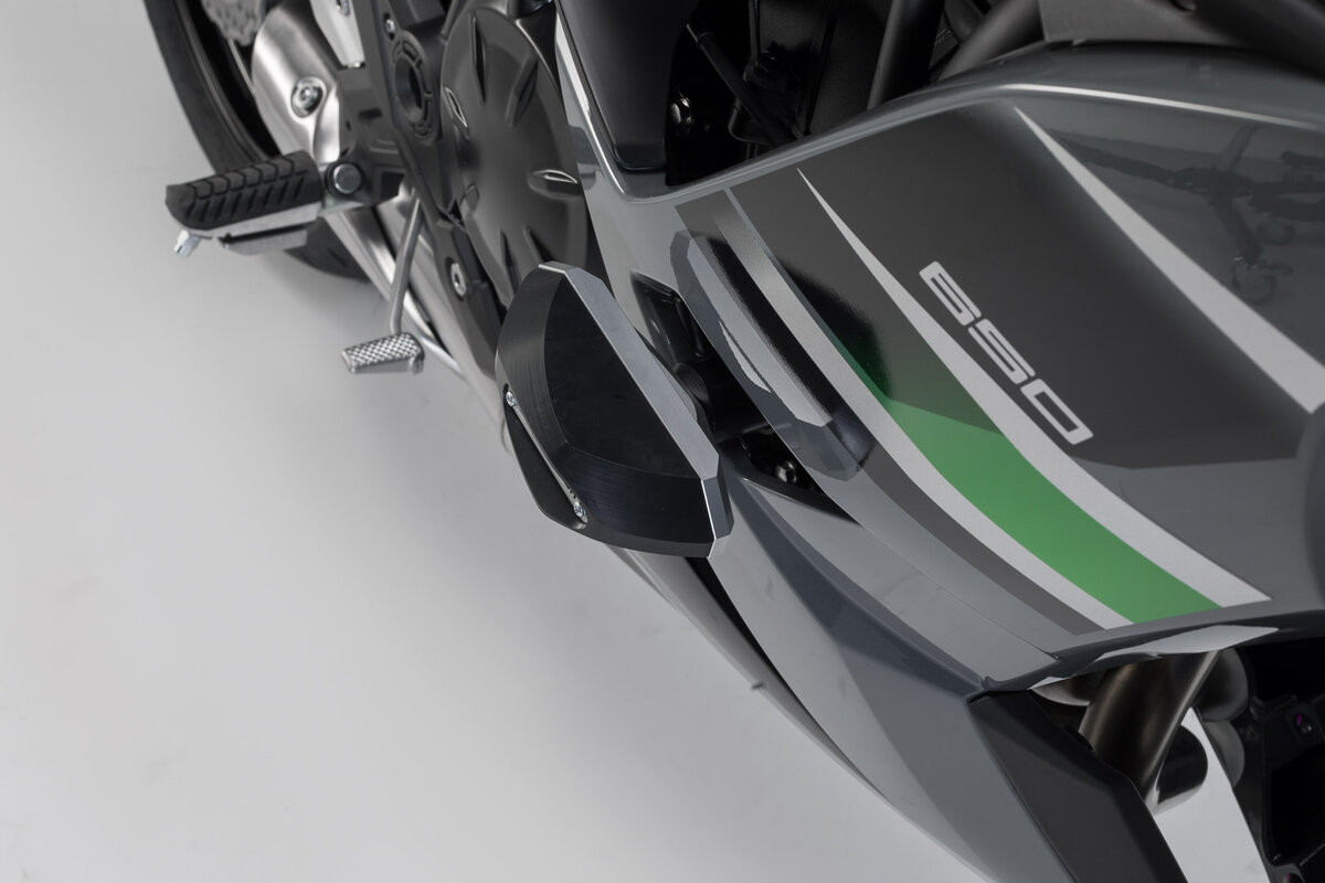 SW-Motech Sturzpad-Kit schwarz für Kawasaki Ninja 650